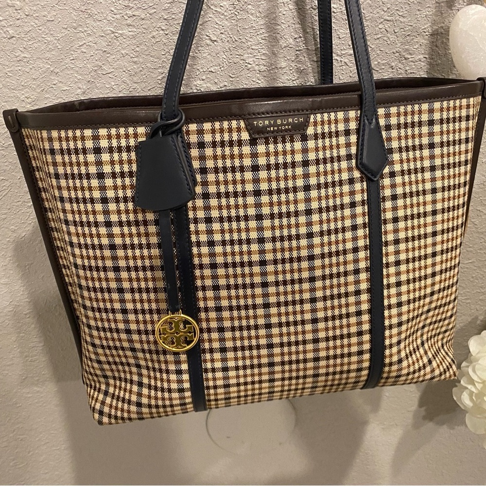 Beautiful Tori Burch Bag -Excellent condition